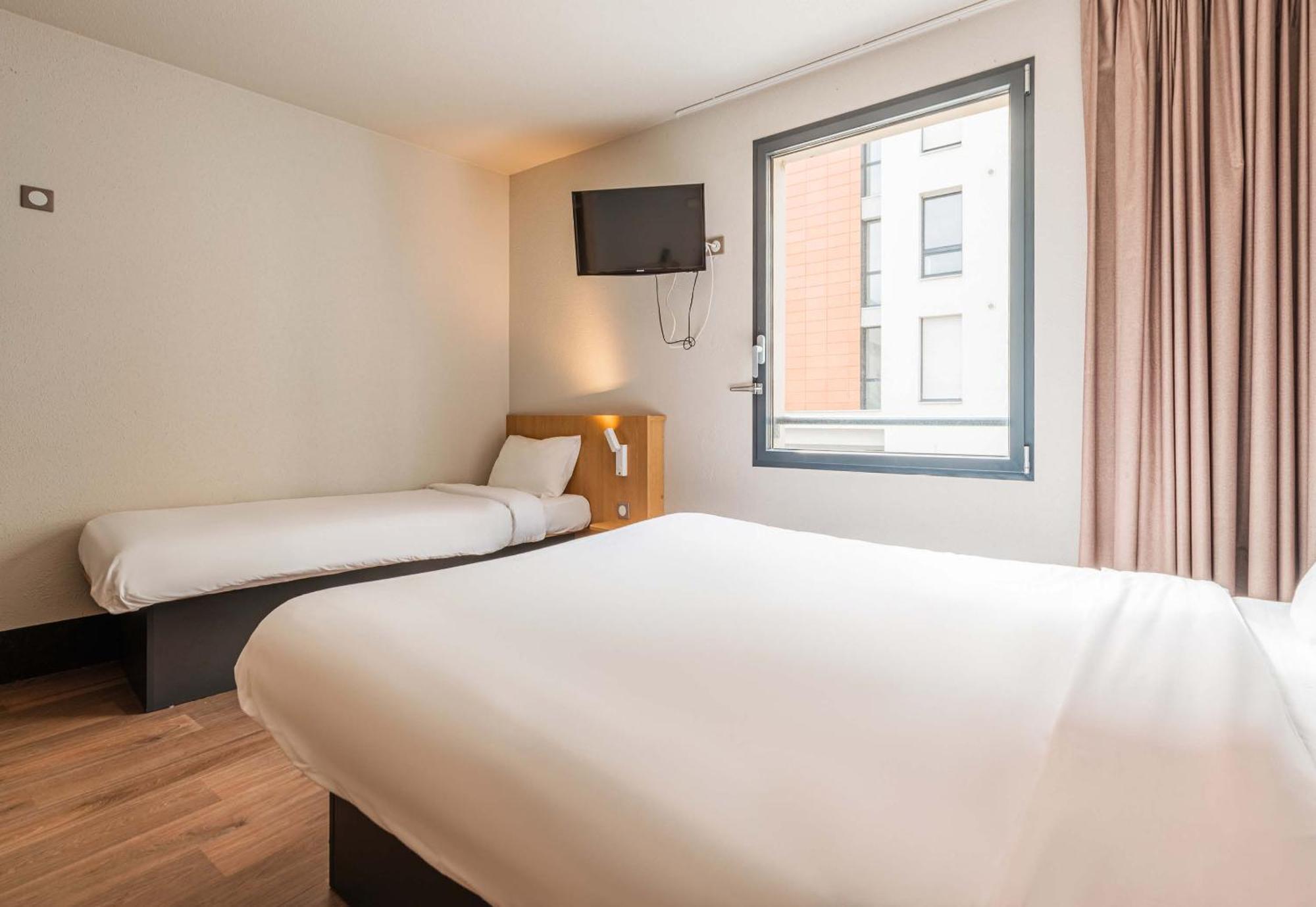 B&B Hotel Mulhouse Centre Экстерьер фото