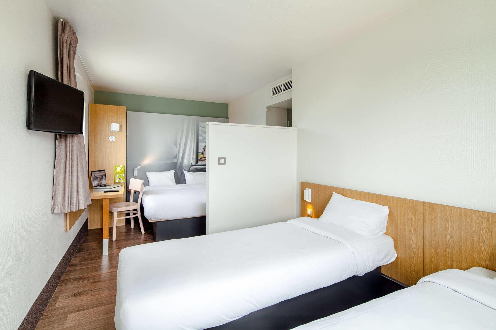 B&B Hotel Mulhouse Centre Экстерьер фото